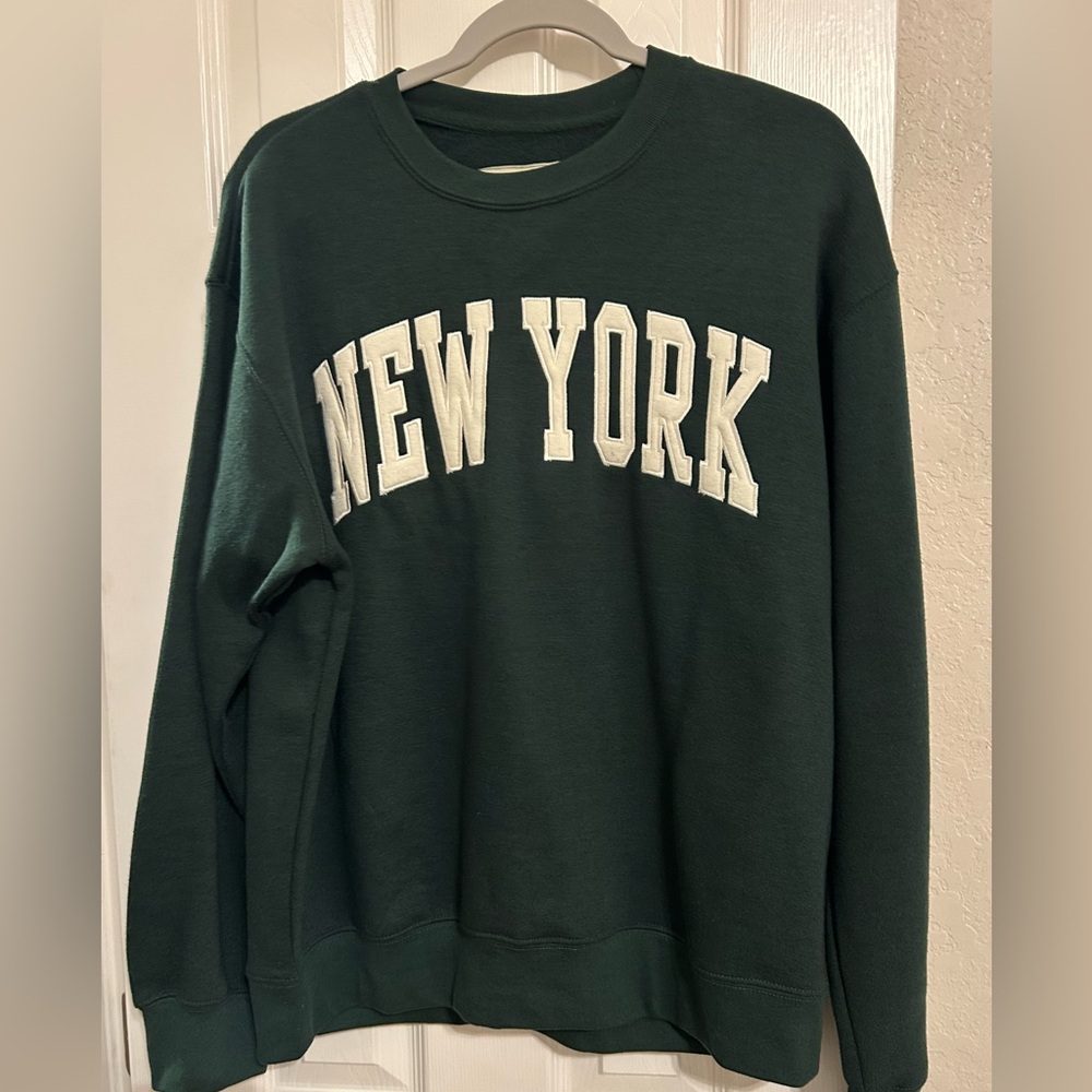 New York Graphic Crewneck Sweatshirt - Dark Green
